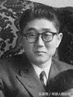 前景不利，后院失火，最近安倍过得很闹心，都是因为这两个女人