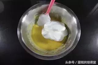 戚风蛋糕使用的是什么成型方法,手把手教你海绵蛋糕做法