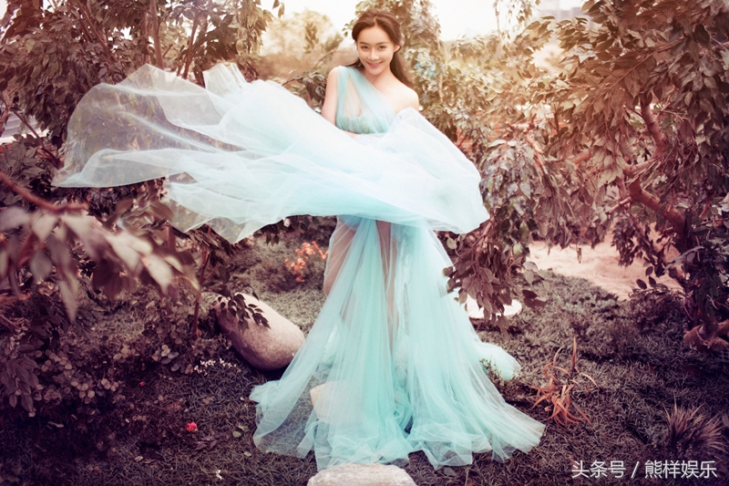 曾是丫鬟专业户,半年跑了三十几个剧组,袁姗姗:滚了几年了,我想和这个世界谈谈