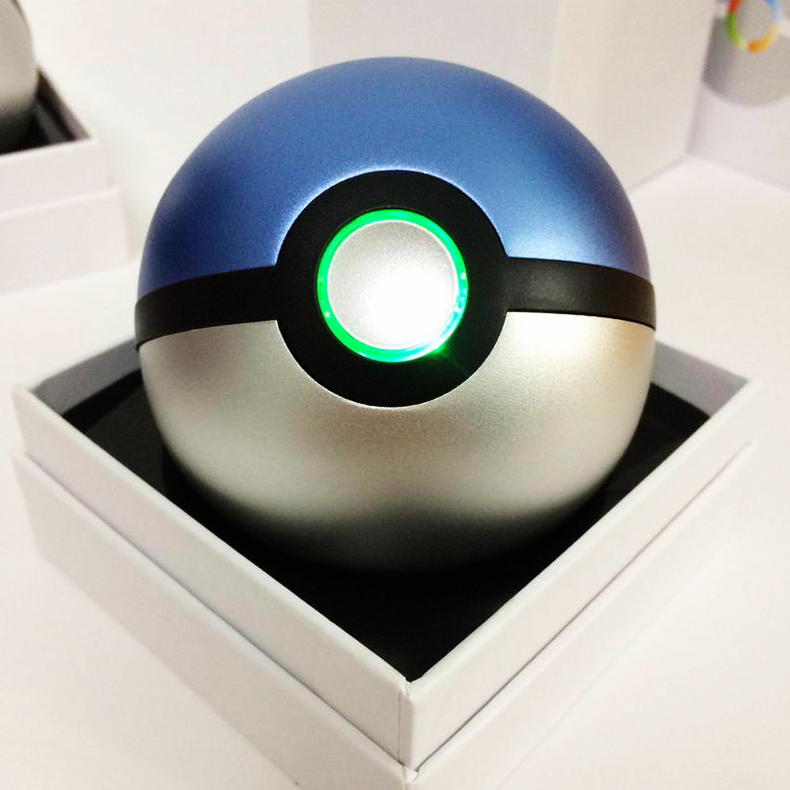 20分钟就可以充满电的充电宝,可实时显示电量的充电宝