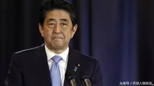 前景不利，后院失火，最近安倍过得很闹心，都是因为这两个女人