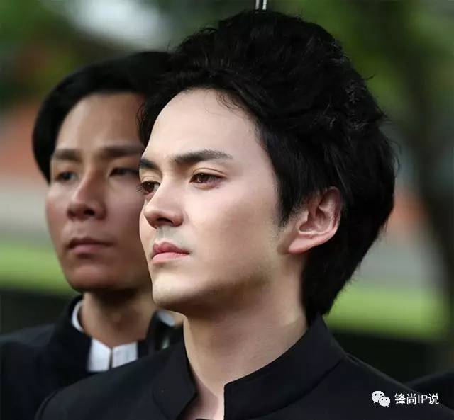 大话IP:这个暑期一部比一部“硬”的《青禾男高》