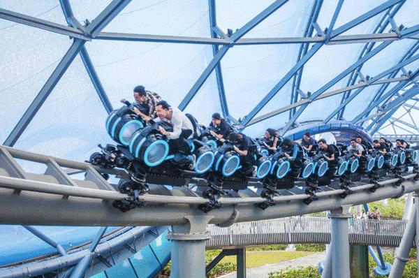 迪士尼实现小朋友们的公主梦,迪士尼是每个女孩的公主梦