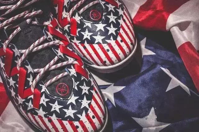 为荣誉而战，美国队配色球鞋大盘点