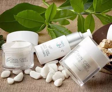 药妆就真的安全？不想毁脸的小仙女赶快看