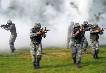 蛋白、潜血患者如何避免10~30年不发展成尿毒症?