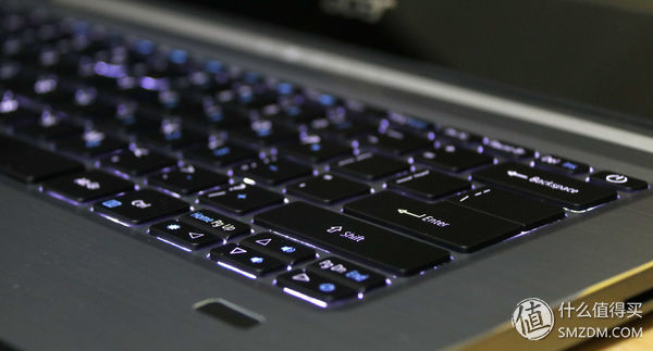 轻于形强于芯：acer宏碁蜂鸟笔记本，轻评测重体验