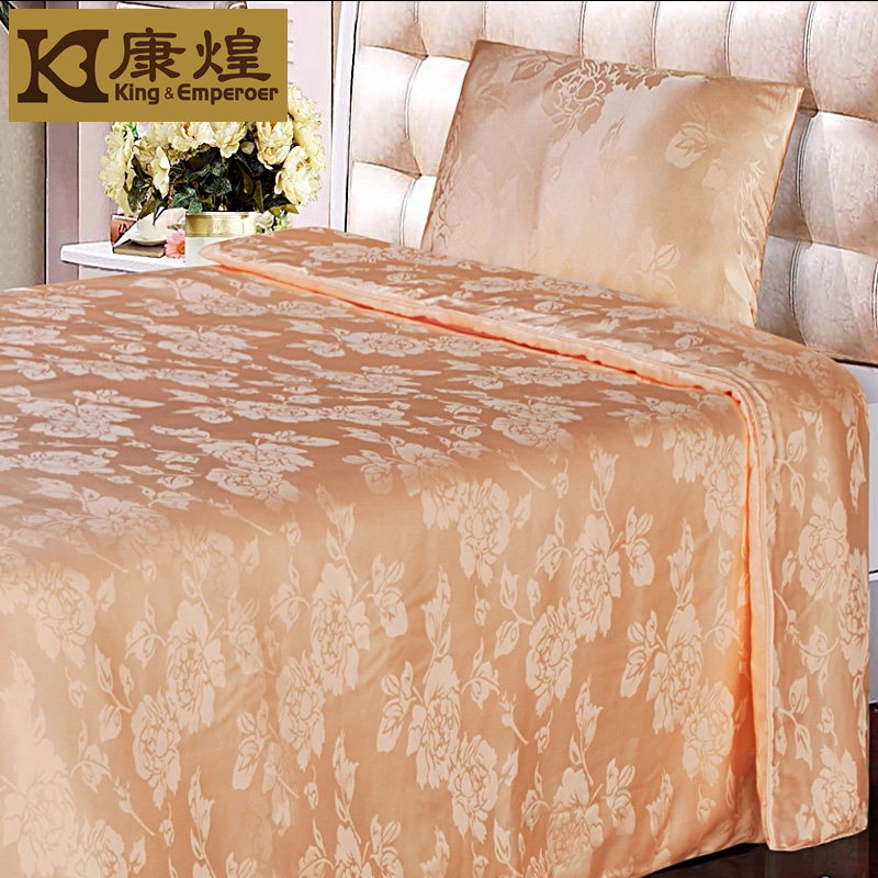 正宗桐乡蚕丝被100%纯正蚕丝被,蚕丝被的好处蚕丝被的清洗和保养