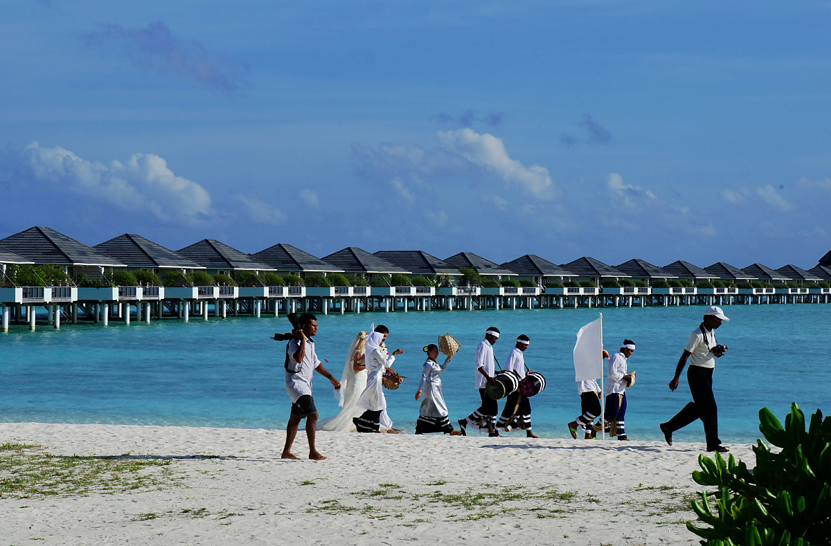 马尔代夫太阳岛上海旅游,治愈美景夏天马尔代夫