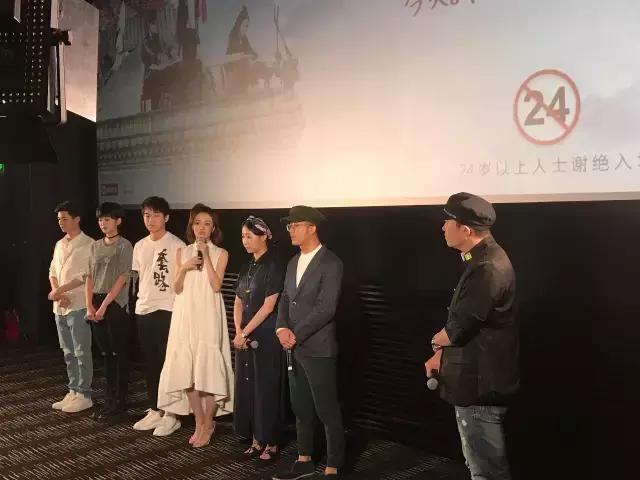 这一回，我们特别阳光、特别青春、特别少女