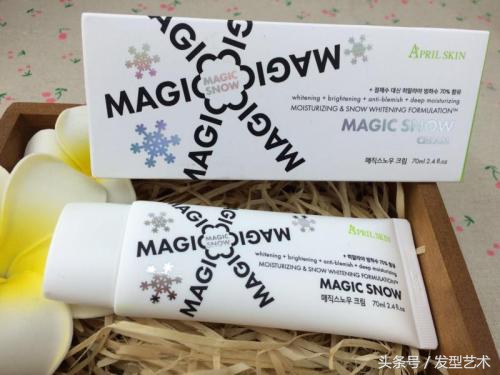 女士自然妆感素颜霜推荐,素颜霜遮瑕有光泽又透亮测评