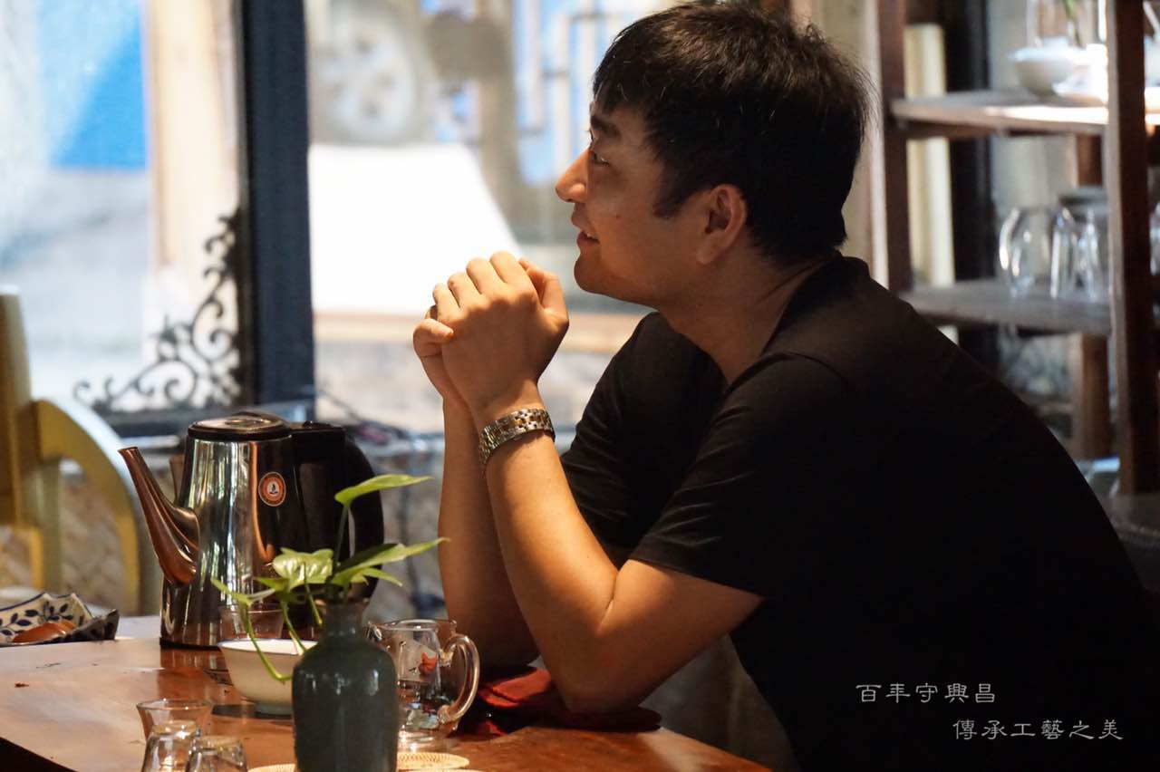 为什么喝茶睡不着喝咖啡却能睡着,晚上喝茶睡不着抽烟可以睡着吗