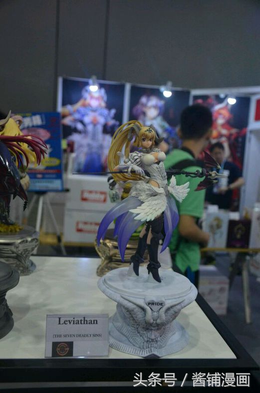 海贼王手办，动漫模型：妖都萤火虫漫展，好看好玩的东西好多