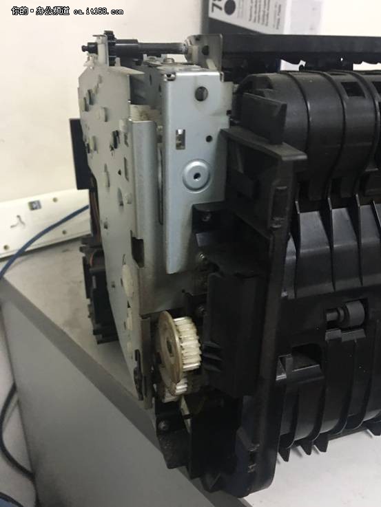 惠普1106打印机打印出来全是黑条,惠普2606打印机打印有黑条