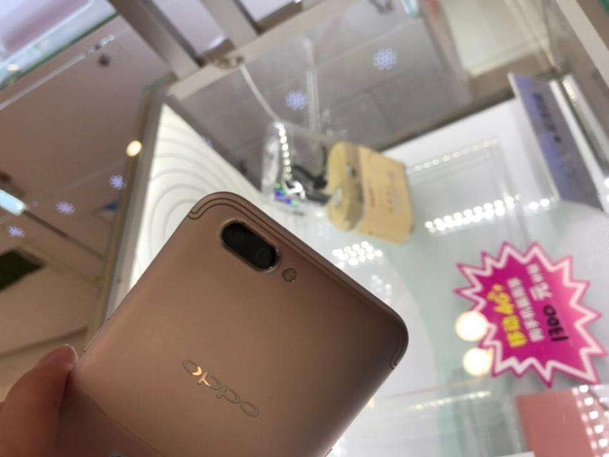 如何区别OPPOR11山寨机 (oppor11山寨机怎么区别)