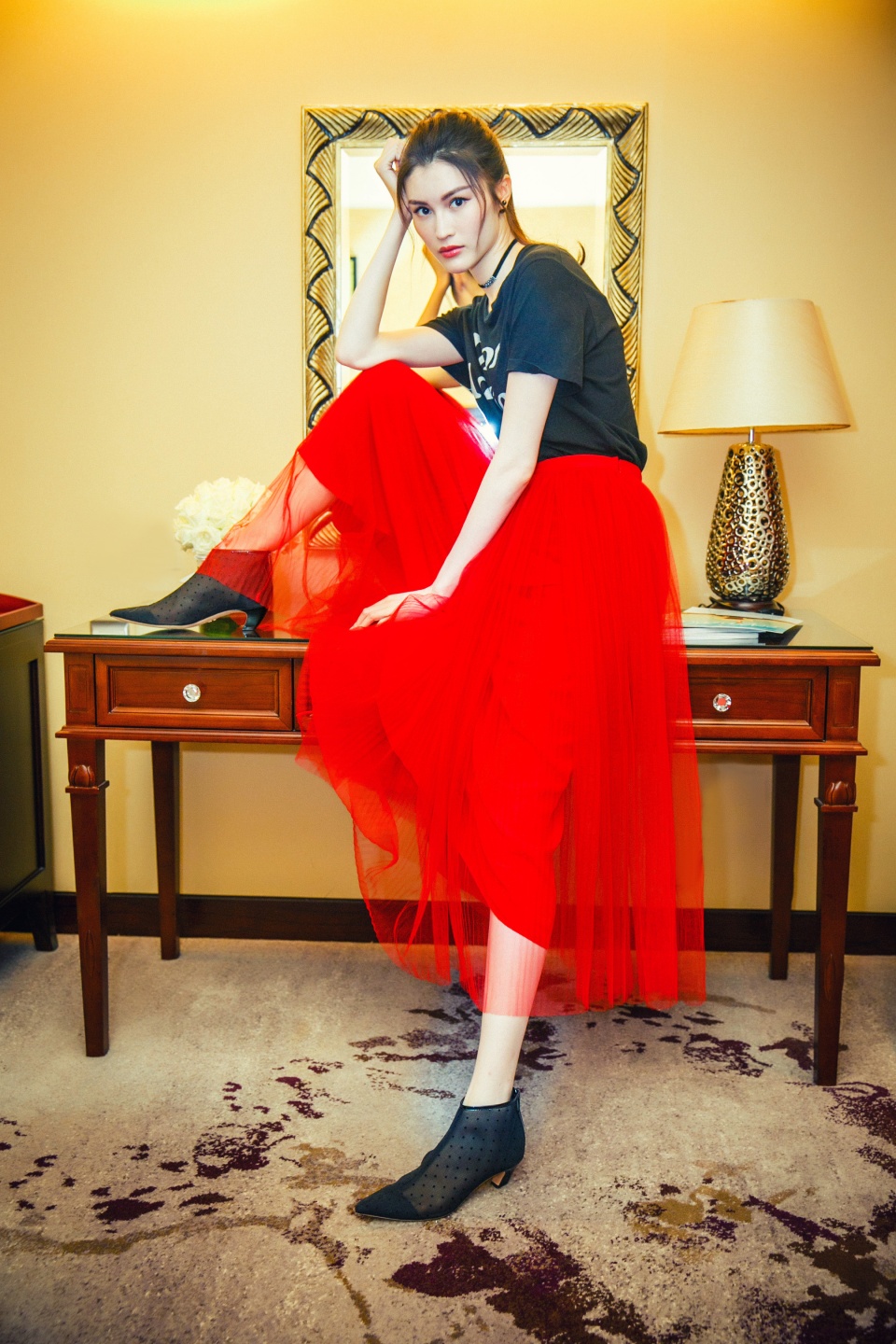 Miss Dior迪奥小姐香水派对,王珞丹、何穗等群星共襄香氛盛宴