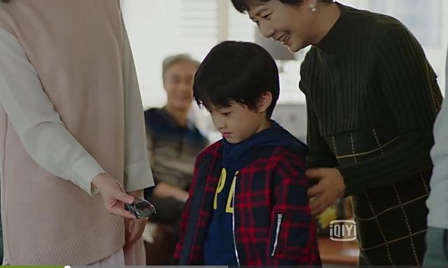 我是你们都讨厌的后妈,看我怎么打败继女的亲妈,赢得老公和继女的心