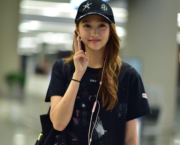 国民闺女关晓彤作品集合,国民闺女关晓彤直播视频