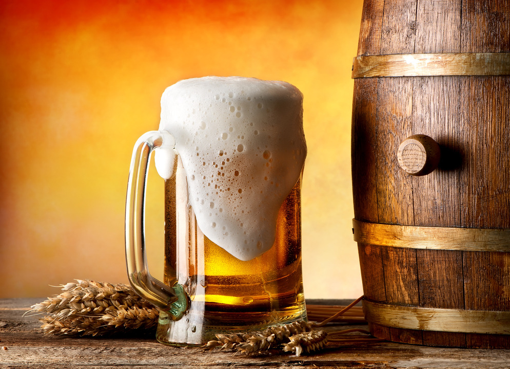 喝冰镇啤酒的注意事项,喝啤酒的8个禁忌人不宜喝