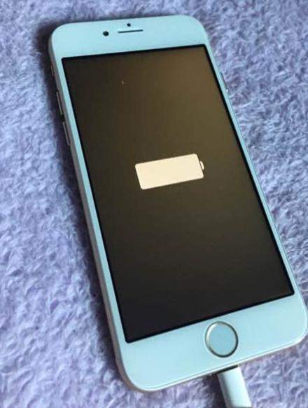 iphone6s不登录id能下软件吗,同事新买苹果