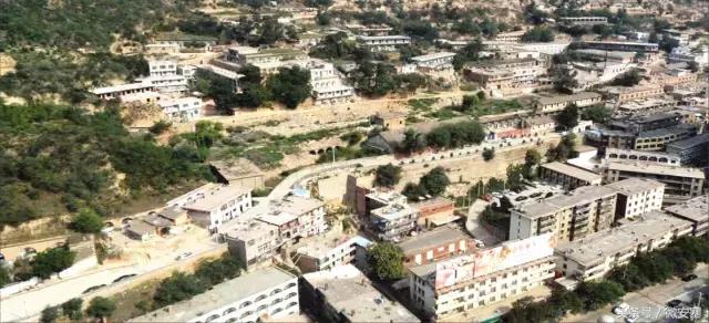 砥砺奋进的五年圣地延安今更美红色气质更迷人