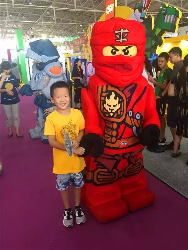 粑粑麻麻带娃去哪里玩,粑粑麻麻带娃去旅行