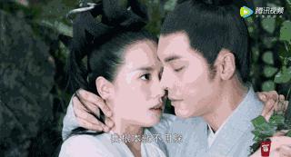 醉玲珑开播盛典陈伟霆做动作,陈伟霆在醉玲珑中被吐槽