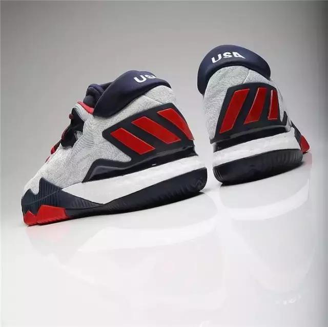 为荣誉而战，美国队配色球鞋大盘点