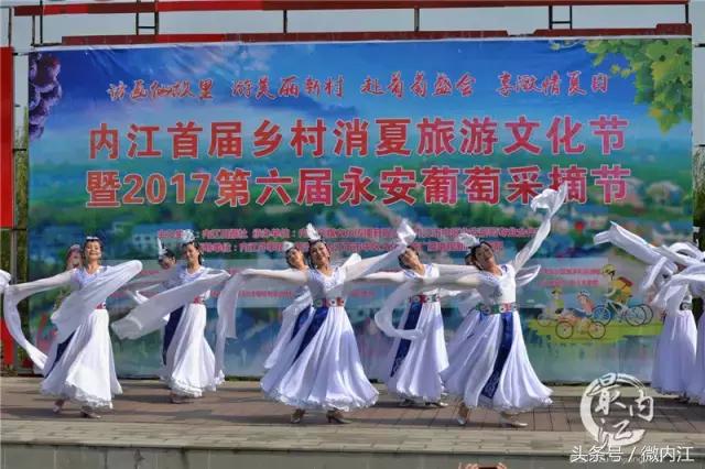 人间七月天旅游正当时,人间七月天的下一句