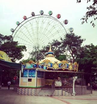 南宁适合晚上去的摩天轮,广西海边摩天轮