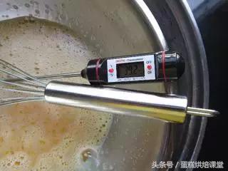 戚风蛋糕使用的是什么成型方法,手把手教你海绵蛋糕做法