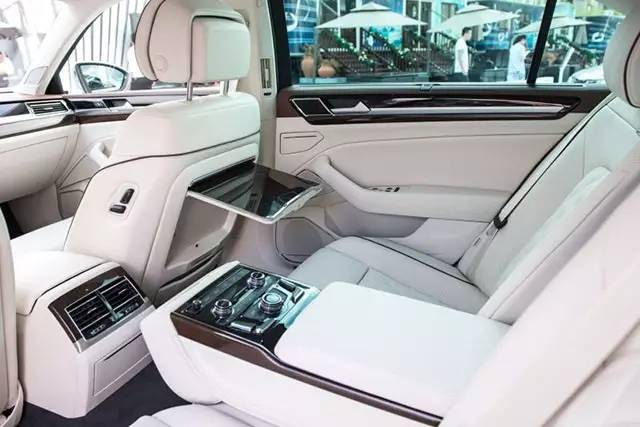 大众辉腾公认的最好的大众车,大众辉腾顶级版