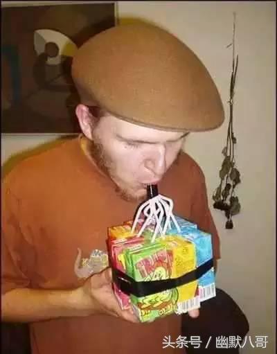 八哥洗澡搞笑幽默段子,关于八哥的笑话