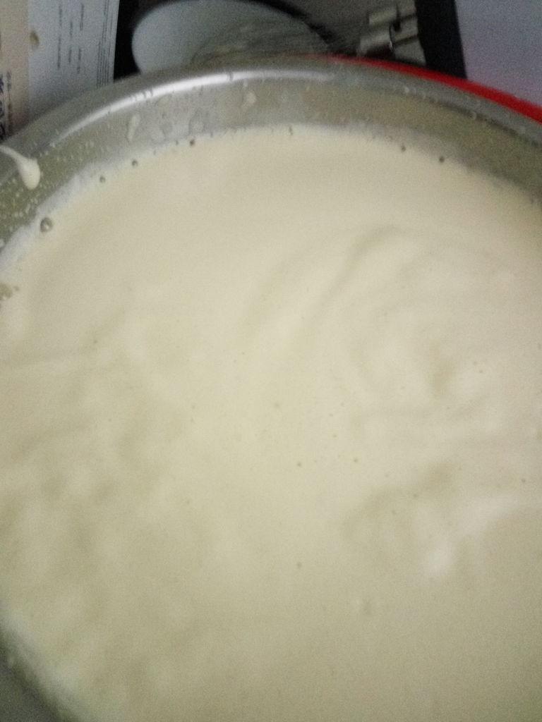 蜂蜜纸杯蛋糕烤箱做法,蜂蜜牛奶纸杯蛋糕