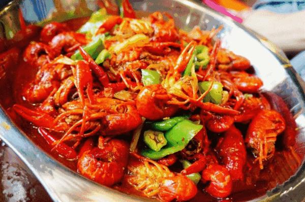 龙虾宴强势来袭,龙虾火爆来袭