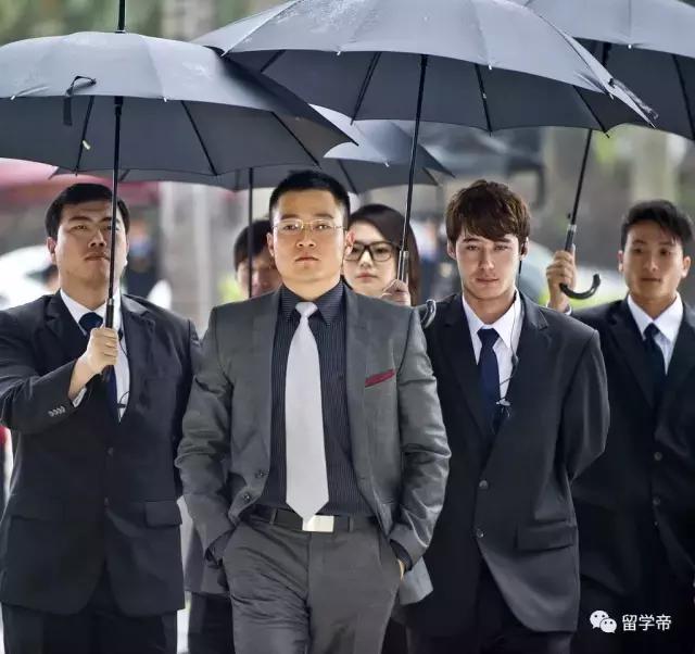 鎹″瀮鍦惧紑鍏徃,鎹″瀮鍦惧崠鐨勫崼鐢熷肪