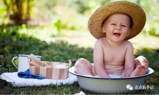 宝宝肋骨外翻怎么回事呀,宝宝肋骨外翻挂哪个科