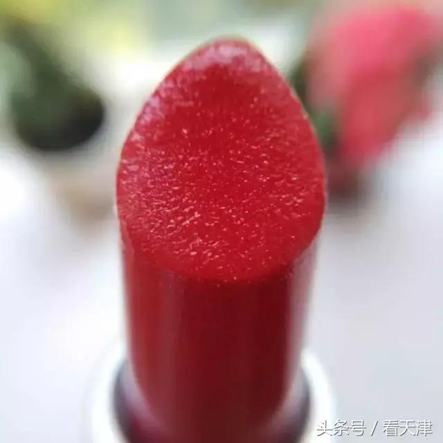 小编实拍|MAC专柜入驻天津伊势丹啦!热门色号居然都有货,钱包又要瘪了