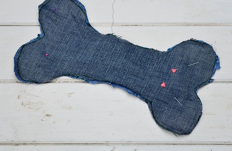 破旧牛仔裤如何废物利用,旧的牛仔裤怎么变废为宝