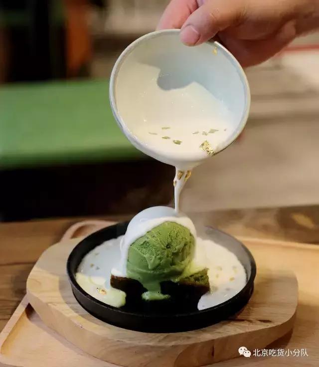 ins的黄金冰淇淋,ins黑色冰淇淋