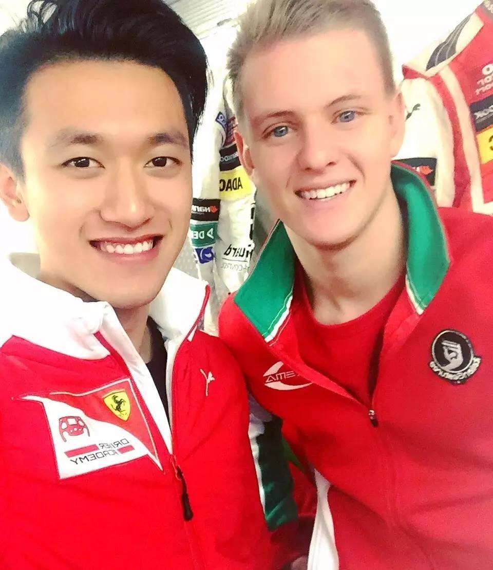 不惧欧美高手“围剿”，这位来自中国的18岁大男孩，刮起一阵阵中国旋风