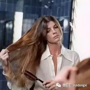 每个女生都有一个包,为什么女生包里都有个tt