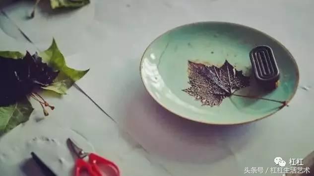 一人一花一世界一树一菩提,一花一世界一叶一菩提一人一颗心