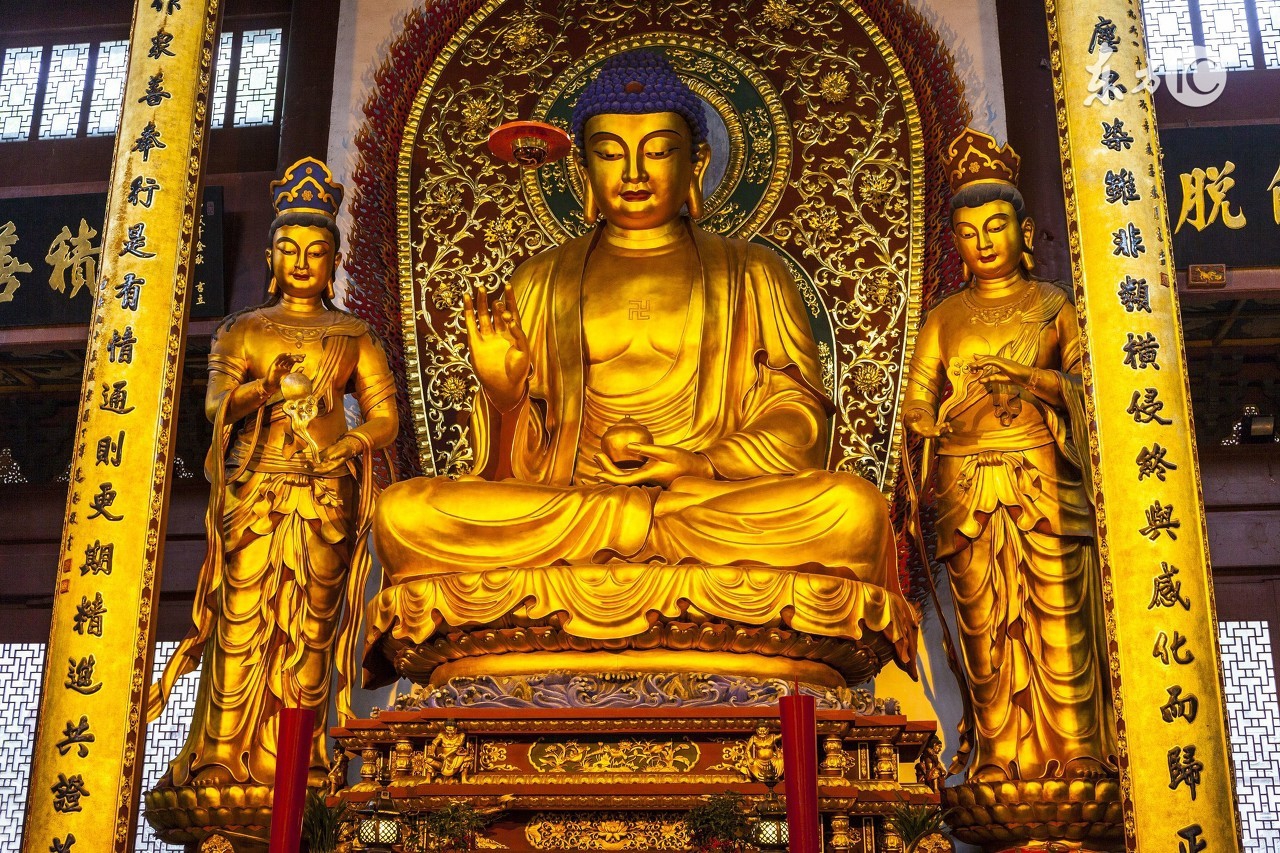 心累了,感觉事情不顺,默记这些佛语减轻业障,为家人祈福