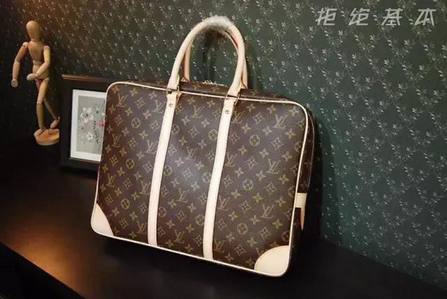 一边被人疯狂吐槽，一边赚的盆满钵满, LV是怎么做到的？