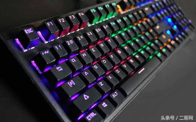 2020适合入手的游戏机械键盘,如何选购机械键盘