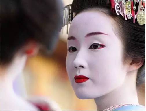 顶级美妆达人也犯过的6大化妆错误