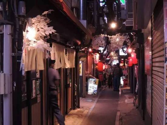 涓滀含娣卞椋熷爞鏈変粈涔堝ソ鍚冪殑,涓滀含娣卞椋熷爞鍝濂藉悆