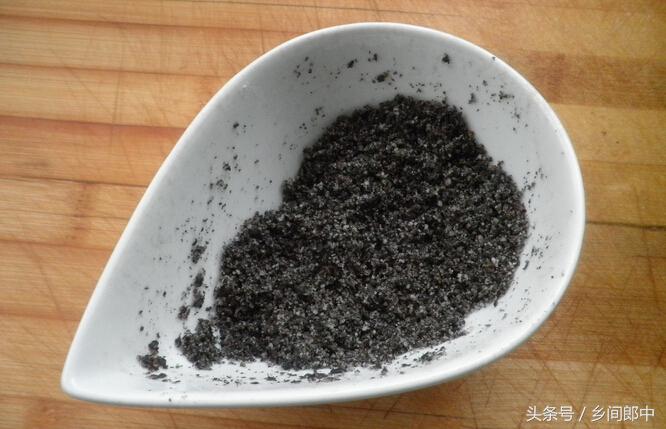 宝宝便秘拉不出屎哭怎么办,便秘原因不同食疗方也不一样