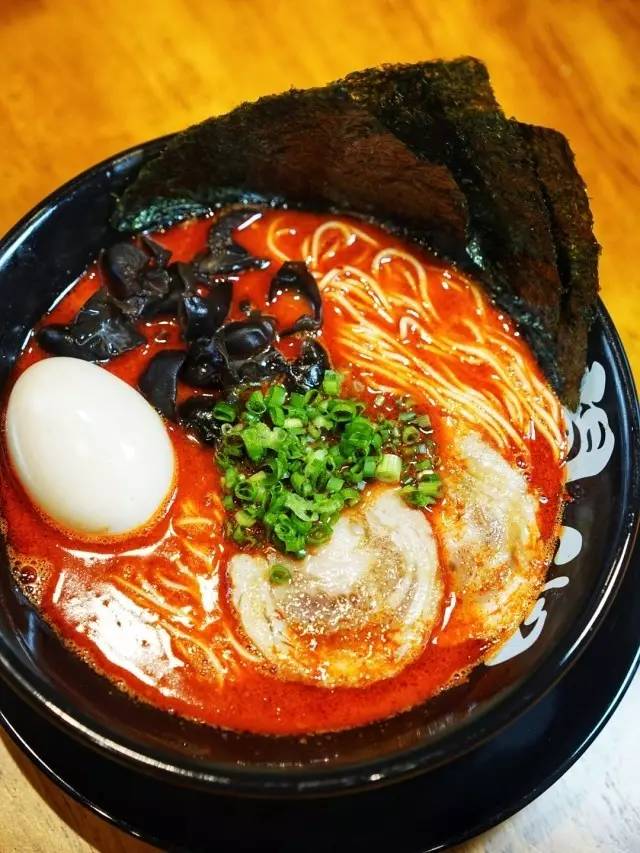 不得了！火影忍者鸣人最爱的正版一楽拉面空降乐峰广场~还有忍者拉面套餐等你来战！